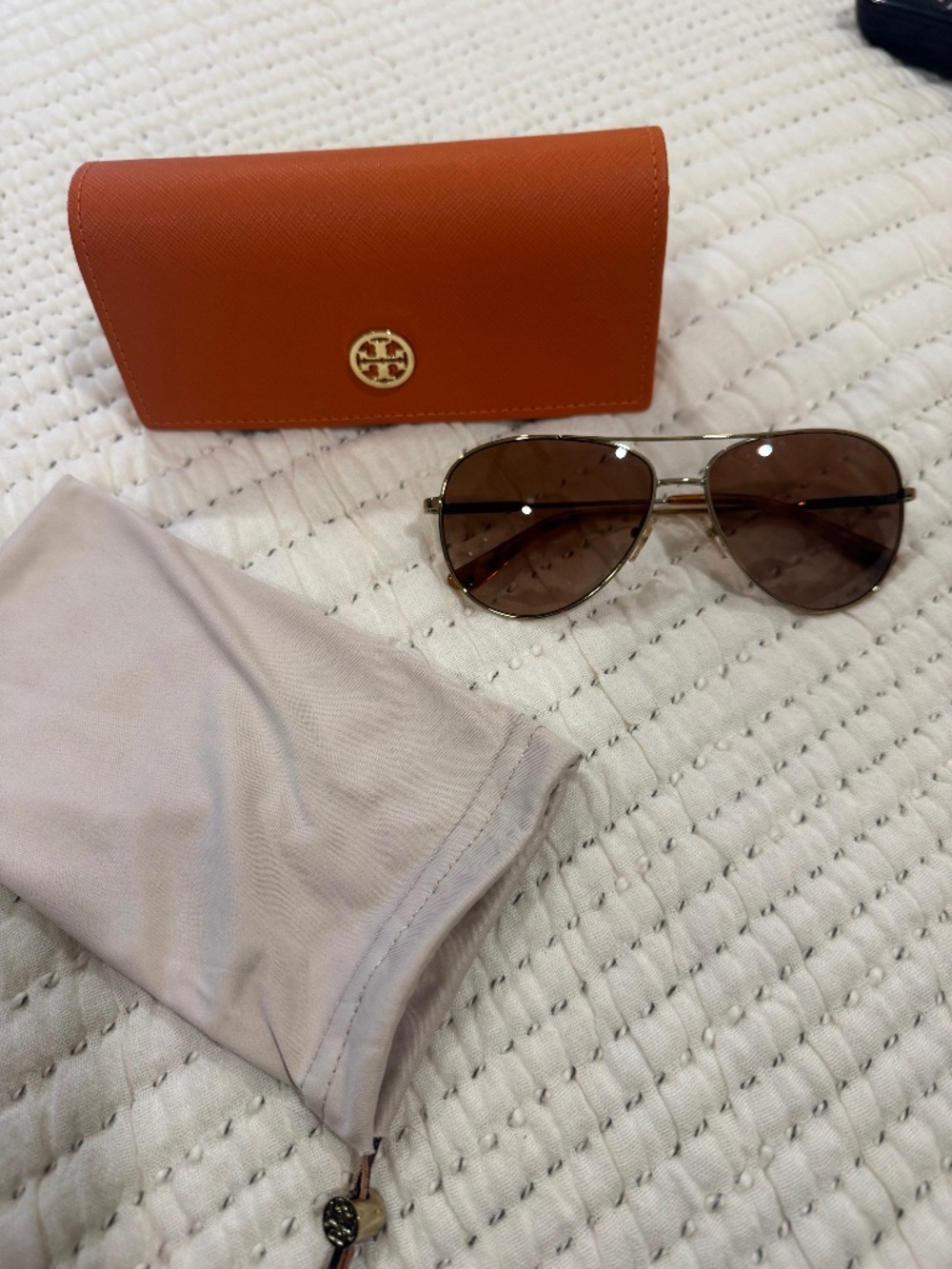 Tory Burch gold Aviator Sunglasses w/ vibrant orange saffiano leather case